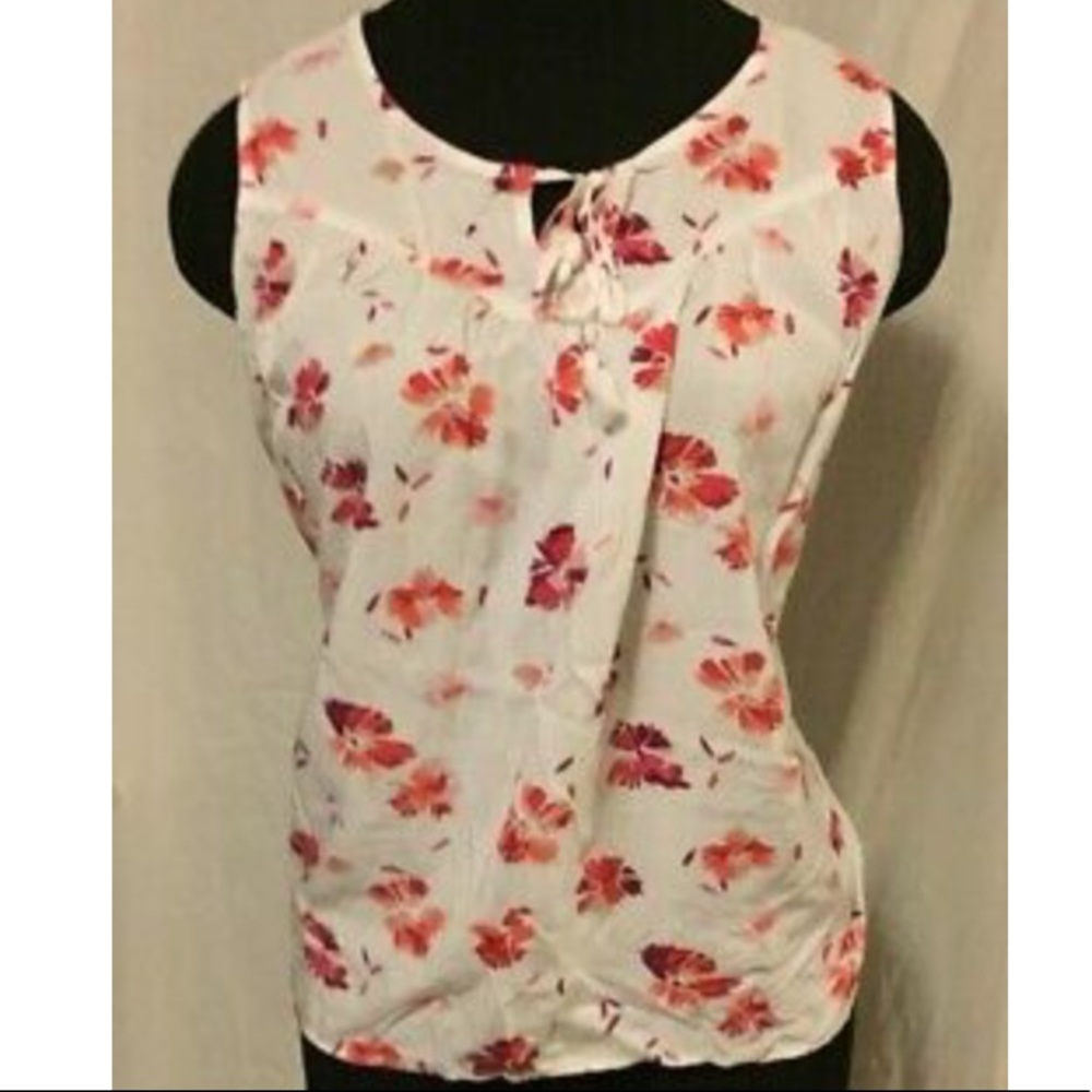 Women’s petite lg St. John’s Bay sleeveless blouse